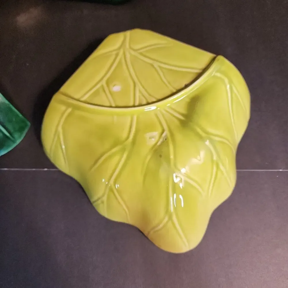 Unmarked tone green